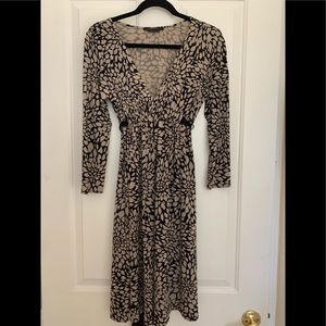 BCBG MAXAZRIA long sleeve dress